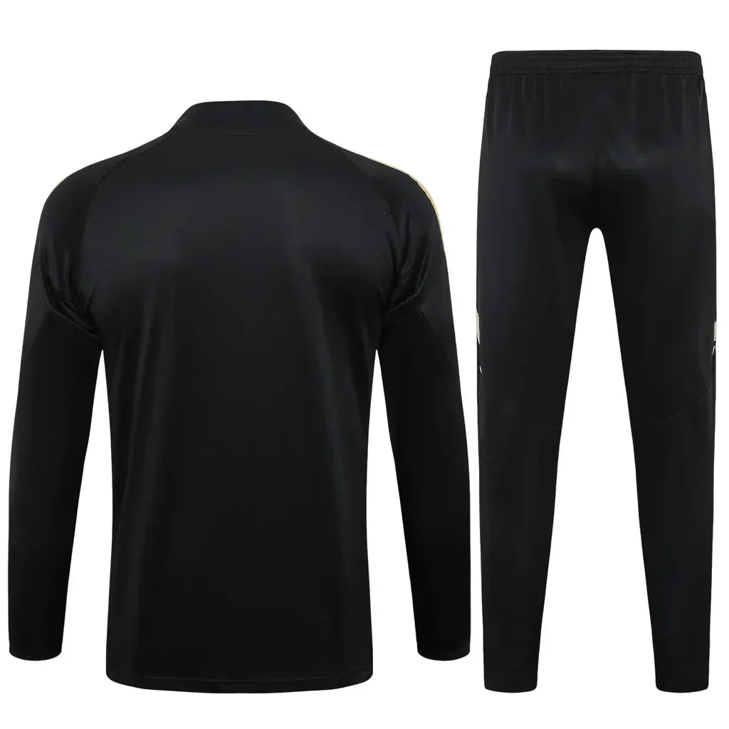 Conjunto Real Madrid Zíper Curto Treino Preto e Dourado