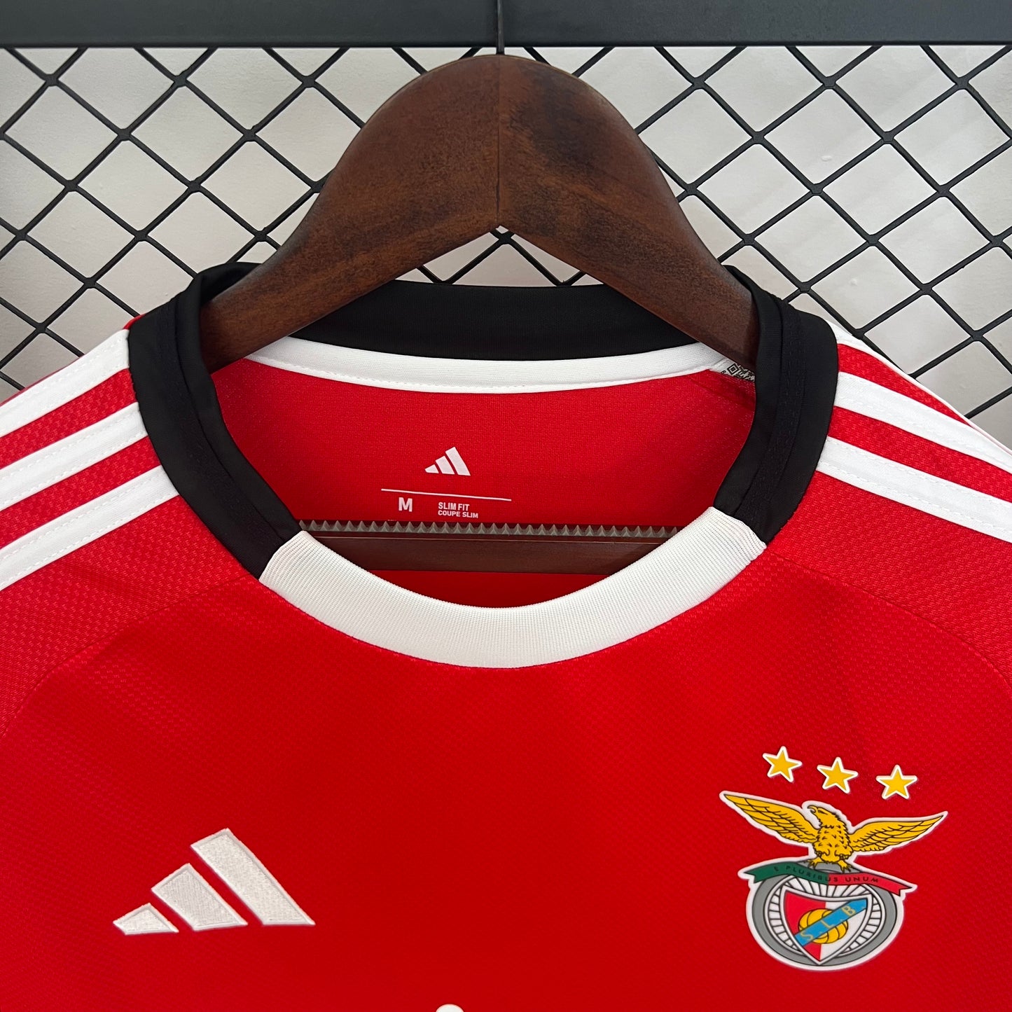 Manga longa Benfica