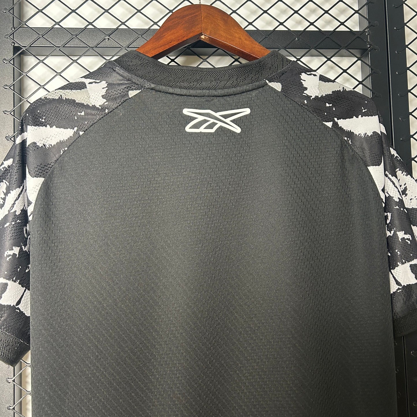 25/26 Botafogo third