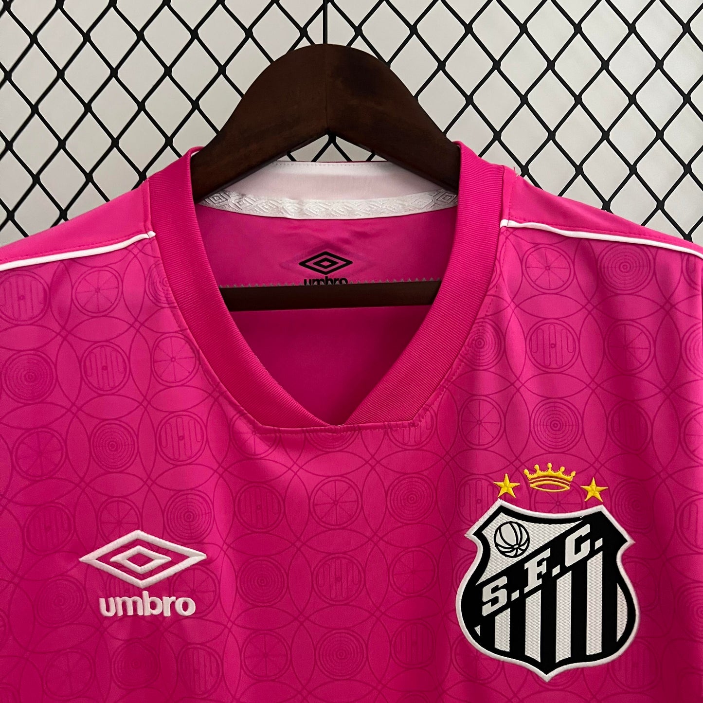 Camisa Santos rosa 23/24