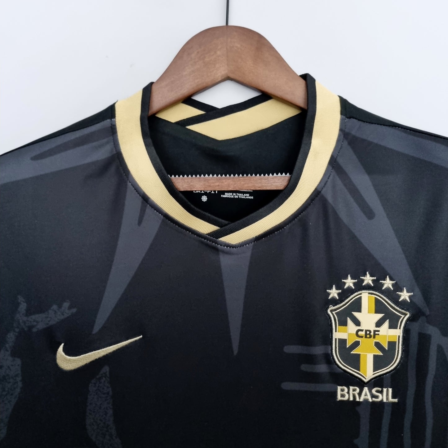Camisa Brasil 2022 all black me