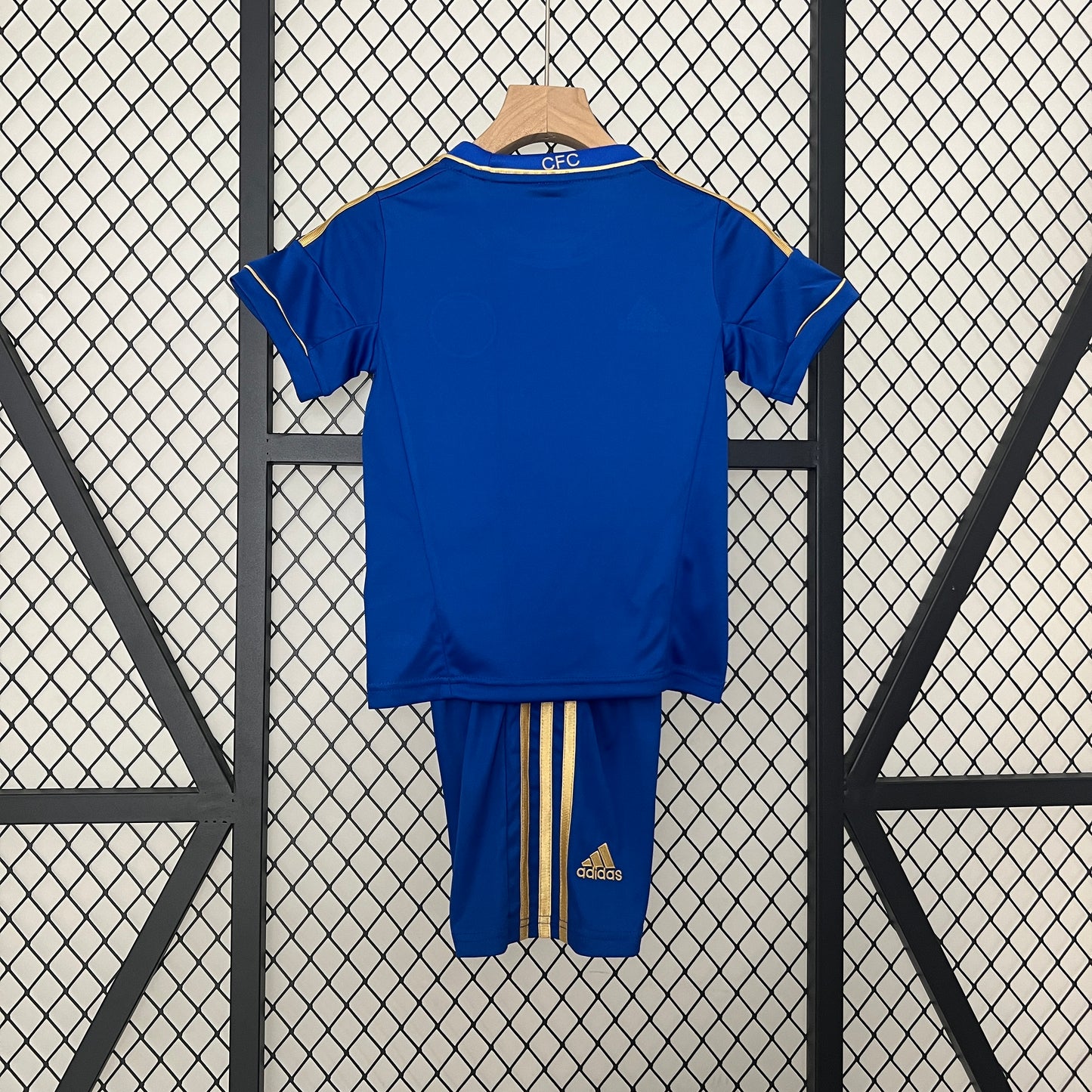 Kids chelsea 12/13