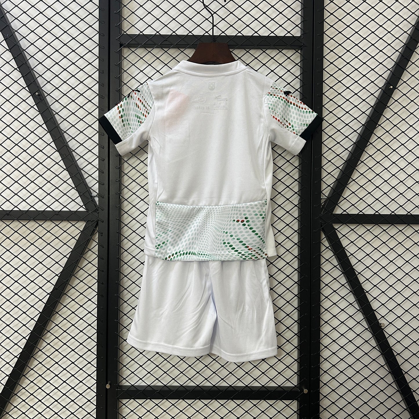 Kids Portugal 25 - away