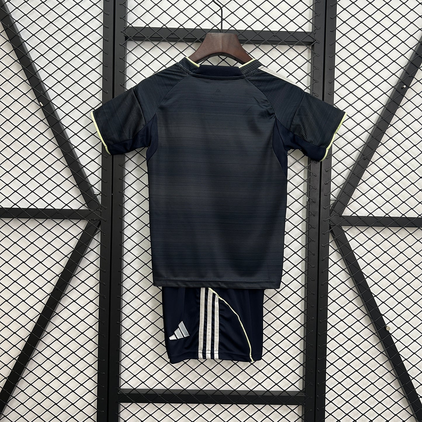 Kids Real madrid 25/26 - away