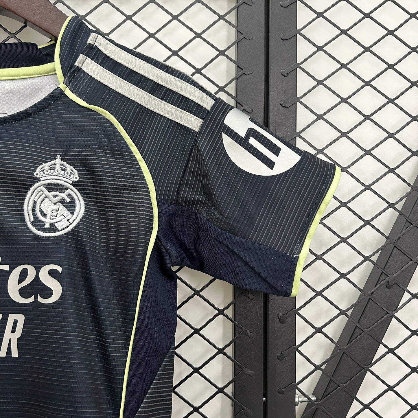 Kids Real madrid 25/26 - away