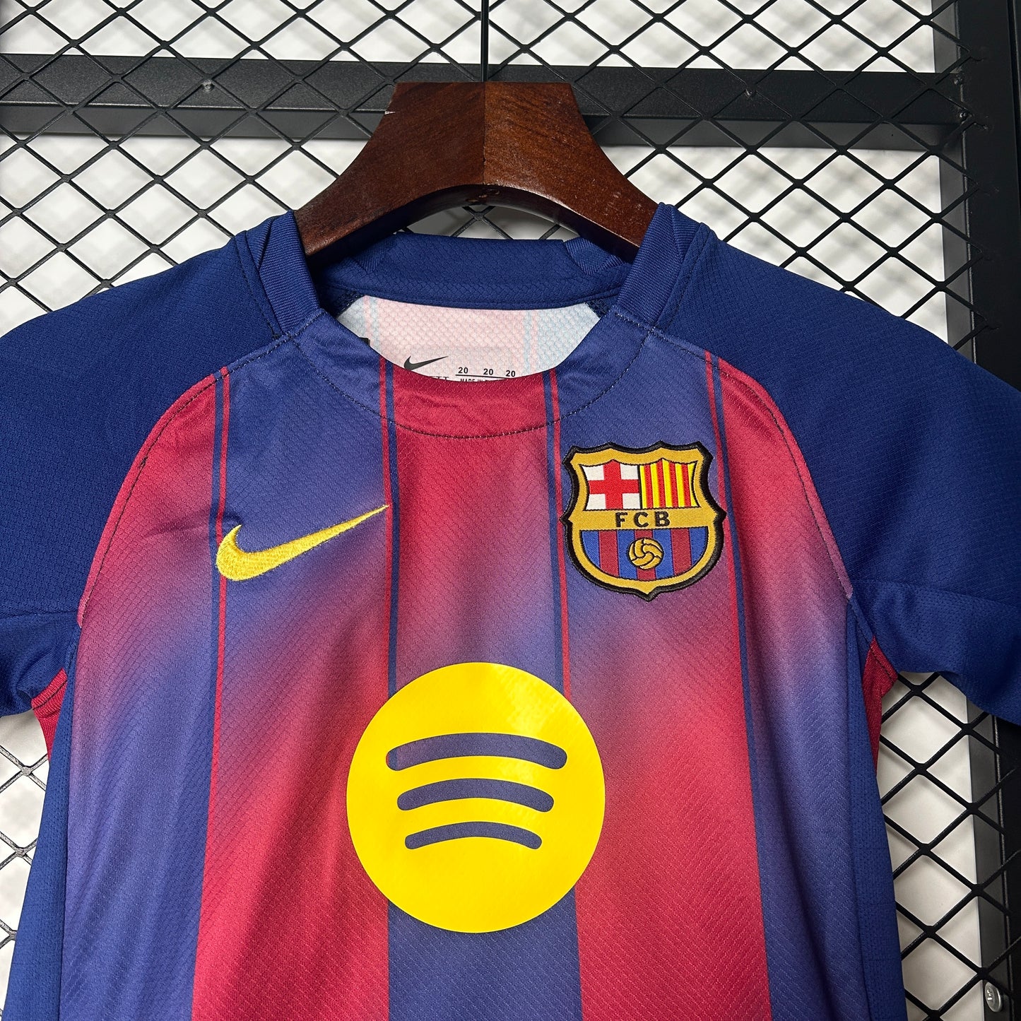 Kids Barcelona 25/26 home