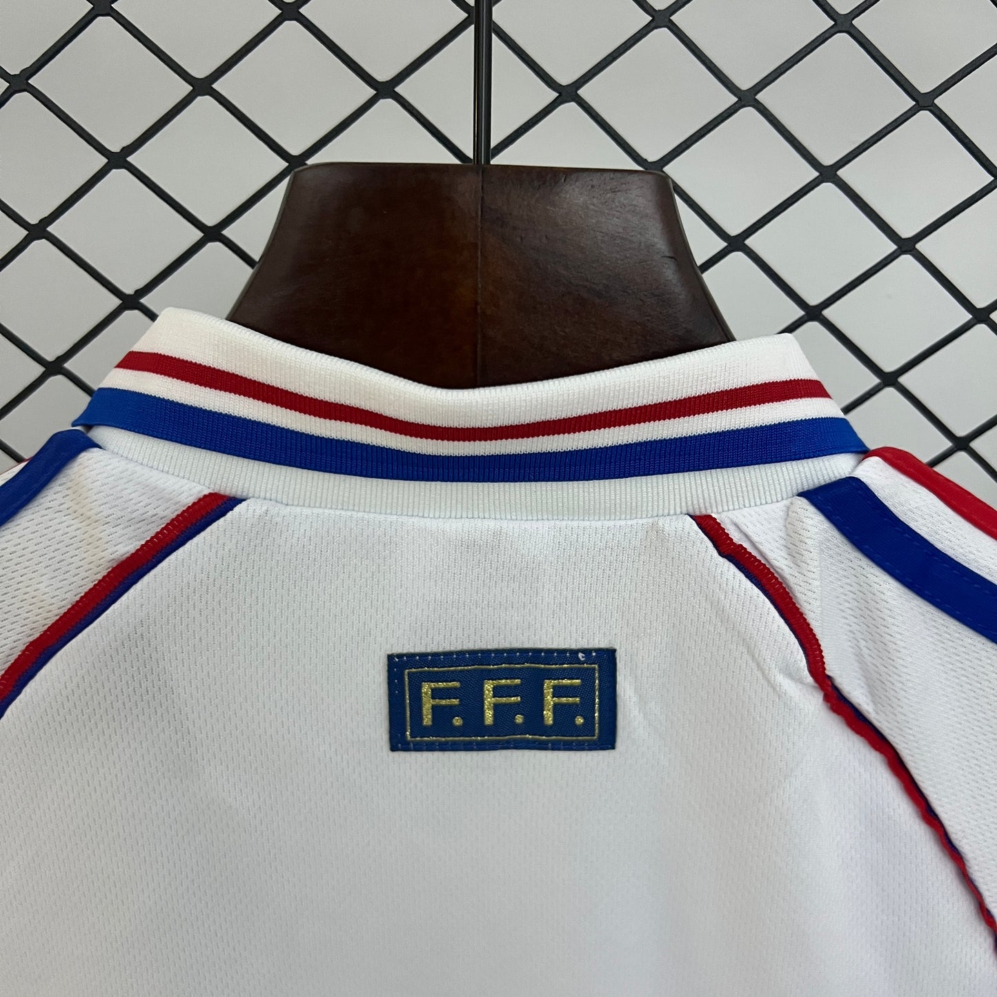 Kids Retrô França 1998 away