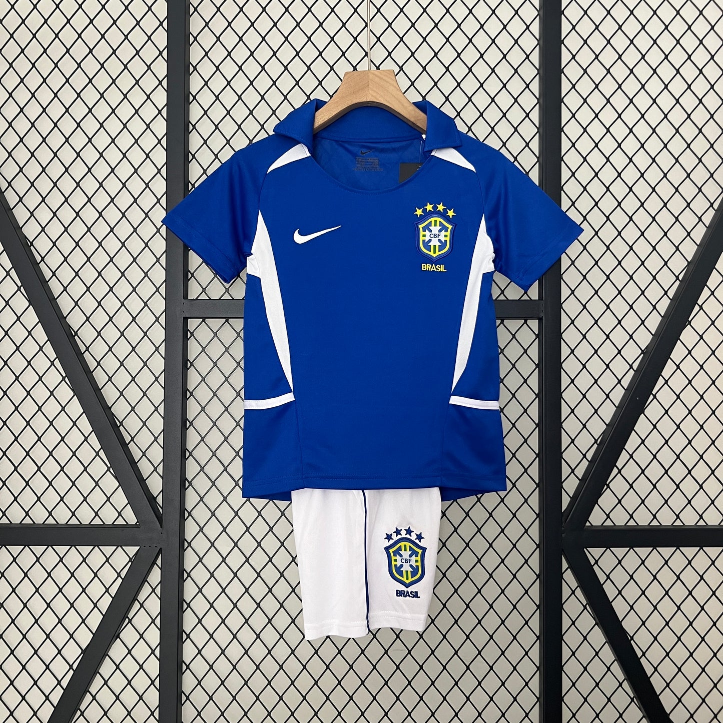 Kids Brasil 2002 - away