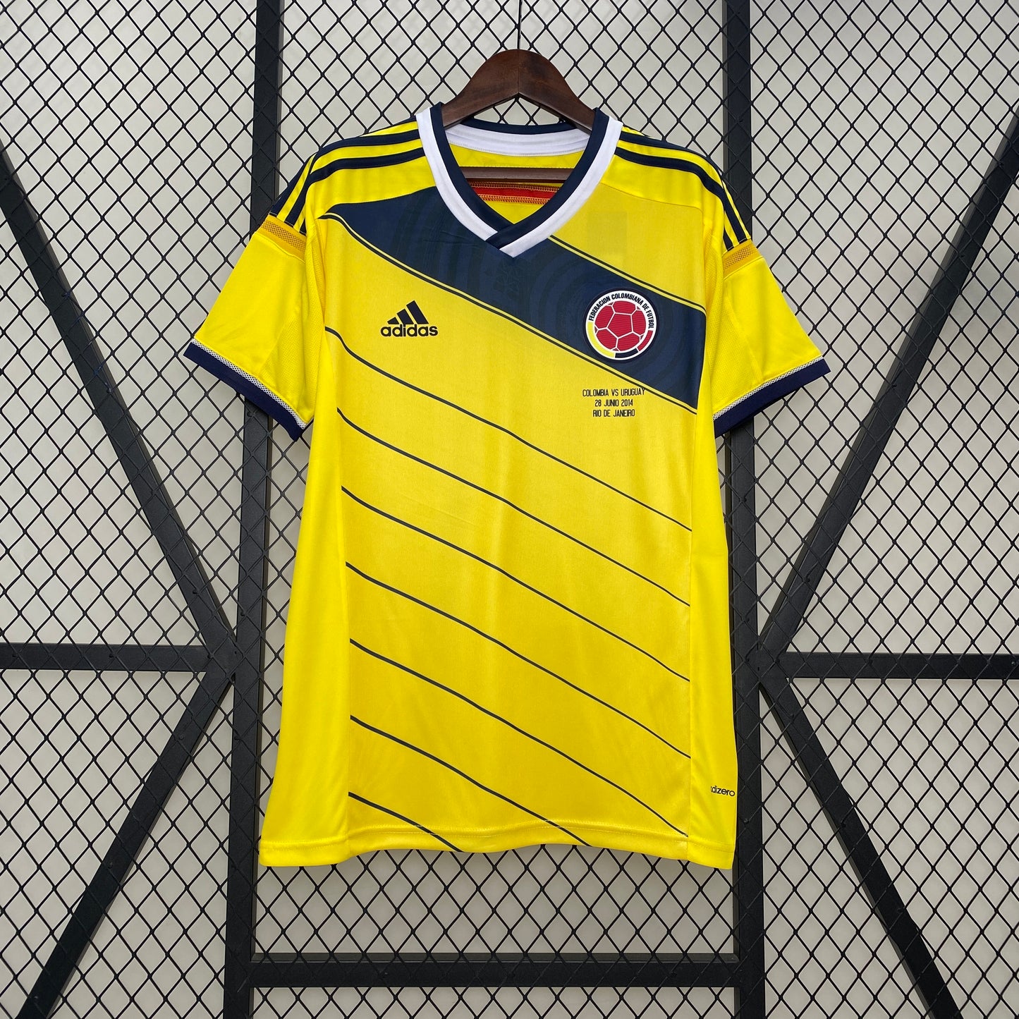 Retrô Colômbia home 2014