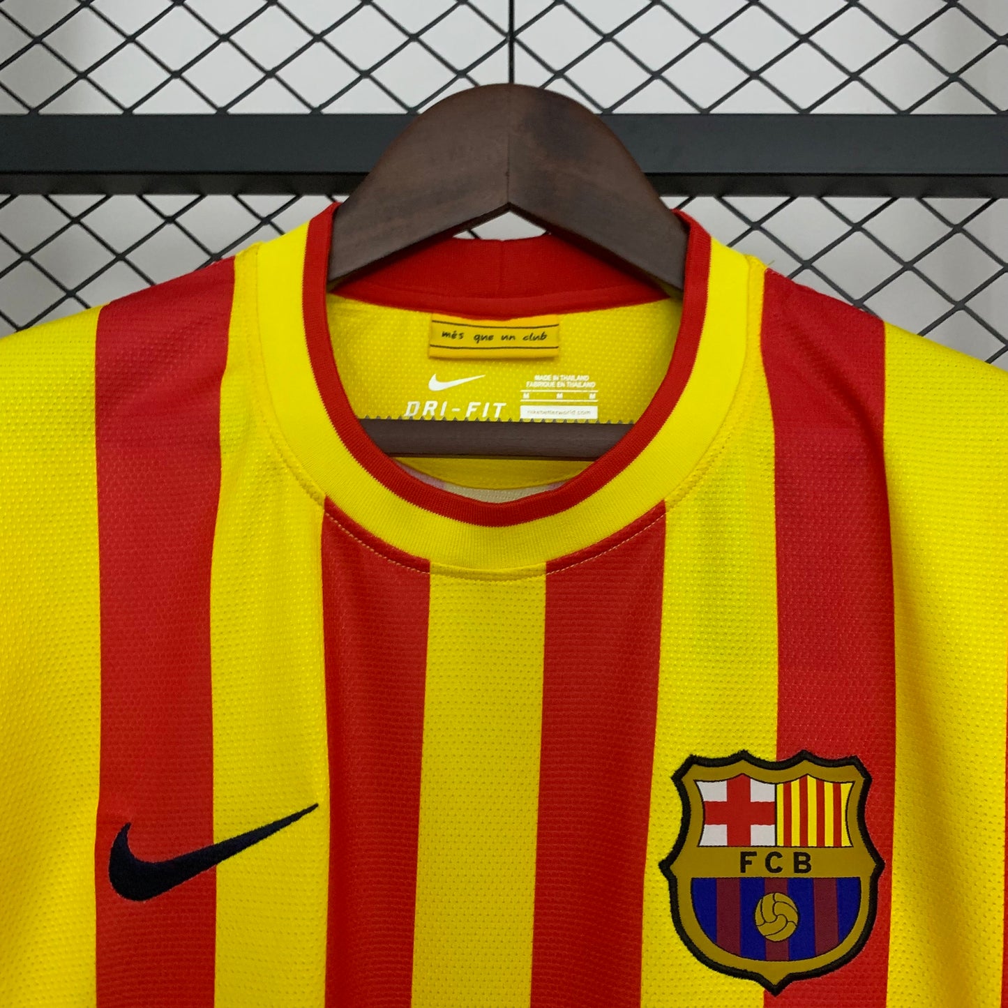 Retrô Barcelona 13/14 away