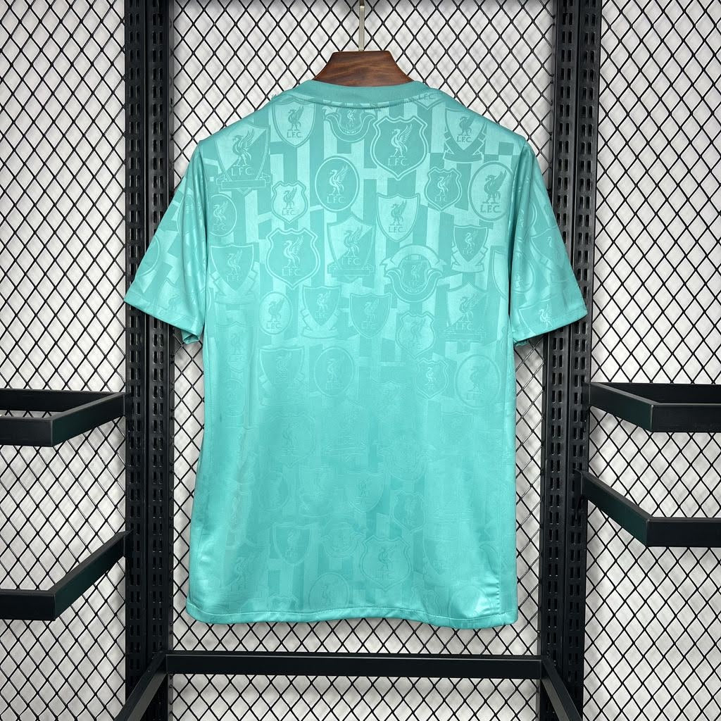 Camisa Liverpool 25/26 - pré jogo