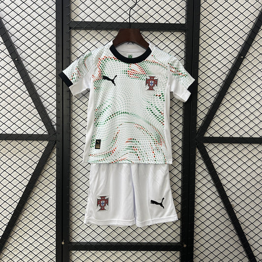 Kids Portugal 25 - away